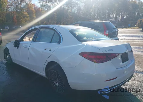 2024 Mercedes-Benz C 300 from USA, damaged, VIN W1KAF4HB0RR203551